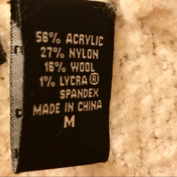 Moda International White Sweater Jacket - Medium - Picture 6 of 7